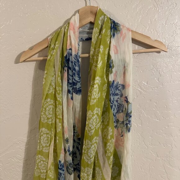 J. Jill 100% Cotton Made in India Yellow & Blue Floral Frayed Edge Scarf - Picture 6 of 6